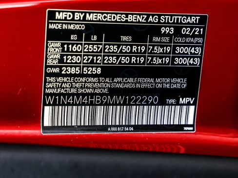 Used 2021 Mercedes-Benz GLB 250 4MATIC image 26