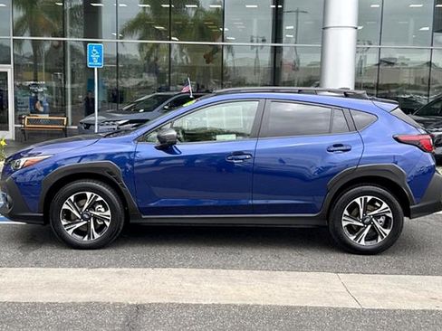 Certified 2025 Subaru Crosstrek 2.5i Premium AWD/4WD image 9