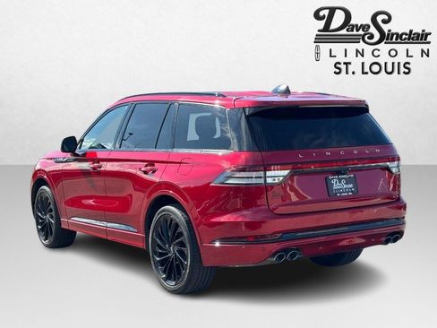 Certified 2025 Lincoln Aviator Reserve w/ Equipment Group 201A image 5