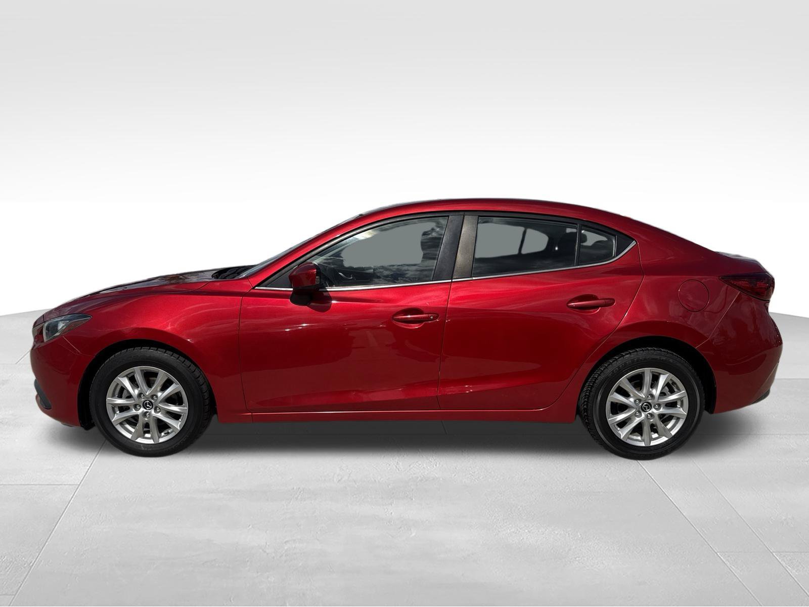 Used 2016 MAZDA MAZDA3 i Sport w/ Preferred Equipment Package FWD image 8