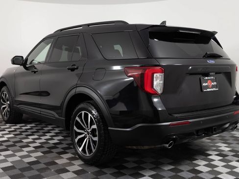 Used 2022 Ford Explorer ST-Line w/ Class IV Trailer Tow Package AWD/4WD image 5