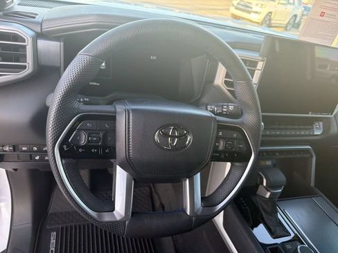 Certified 2024 Toyota Sequoia Platinum AWD/4WD image 16