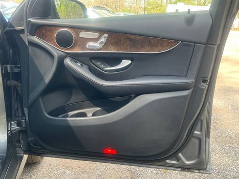 Used 2016 Mercedes-Benz GLC 300 image 13