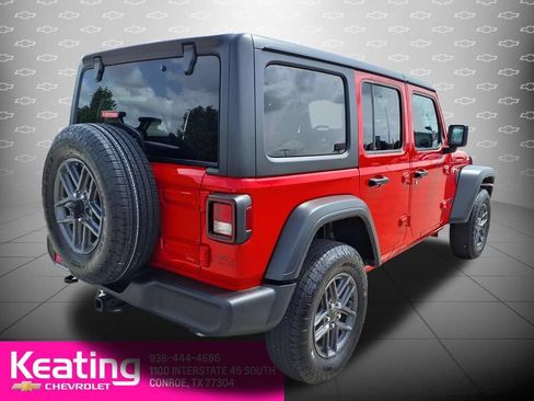 Used 2025 Jeep Wrangler Unlimited Sport AWD/4WD image 4