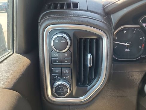 Used 2021 GMC Sierra 3500 Denali AWD/4WD image 24