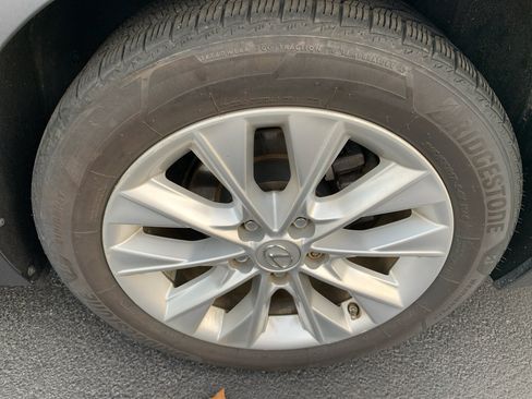 Used 2014 Lexus ES 300h 4DR SDN HYBRID image 30