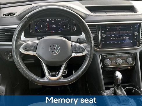 Used 2022 Volkswagen Atlas Cross Sport SEL R-Line w/ Cross Sport MDO Package image 9