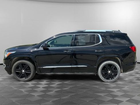 Used 2019 GMC Acadia Denali w/ Technology Package AWD/4WD image 2