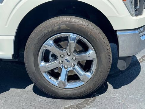 Used 2023 Ford F150 Lariat w/ Equipment Group 502A High AWD/4WD image 9