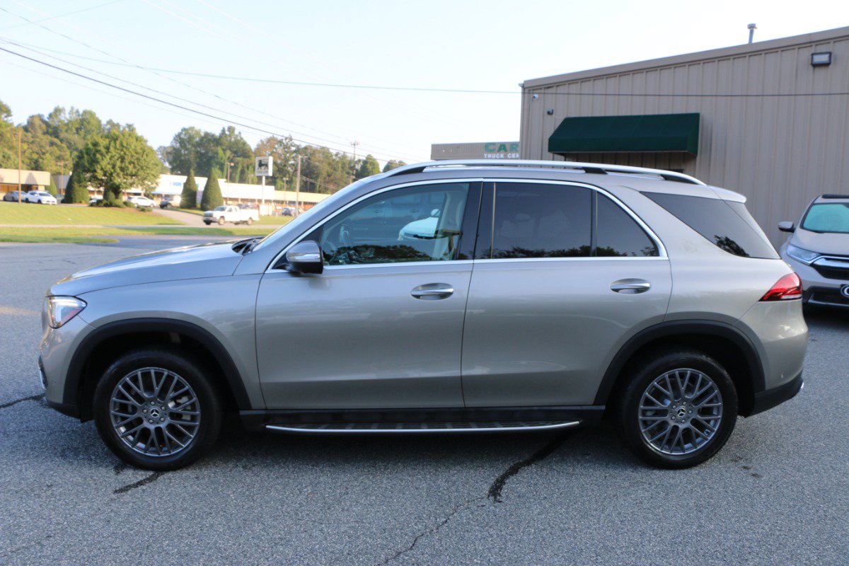 Used 2021 Mercedes-Benz GLE 350 image 2