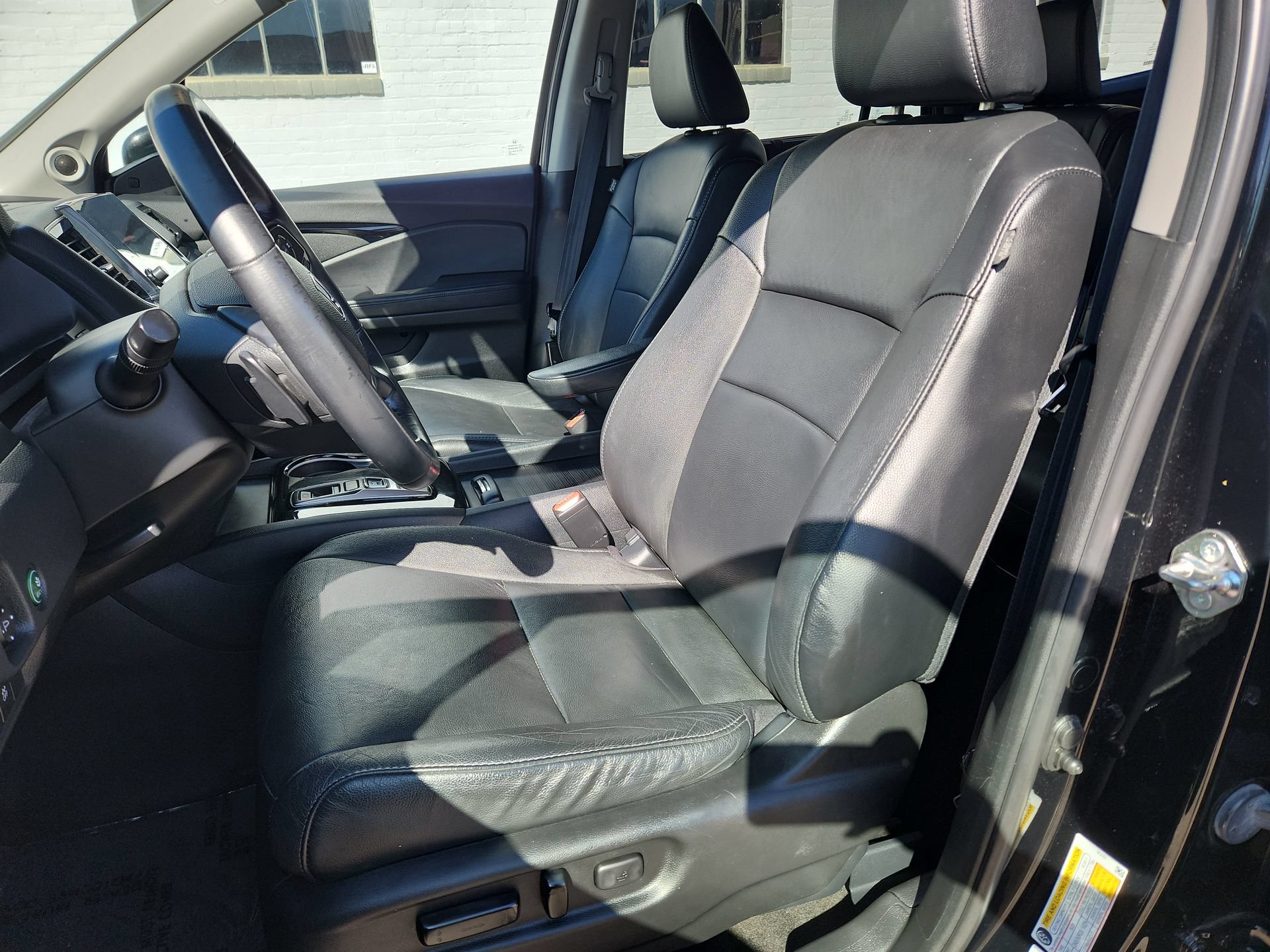 Used 2020 Honda Pilot Touring image 13