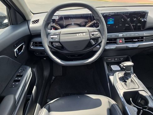 New 2026 Kia K4 EX FWD image 13