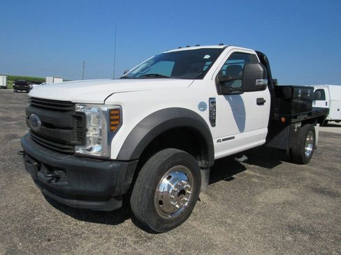Used 2019 Ford F550 4x4 Regular Cab Super Duty w/ Power Equipment Group image 6