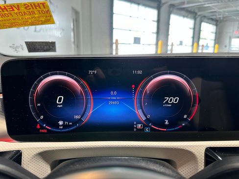 Used 2022 Mercedes-Benz A 220 4MATIC image 9