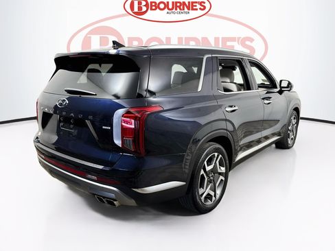 Used 2024 Hyundai Palisade Limited AWD/4WD image 13