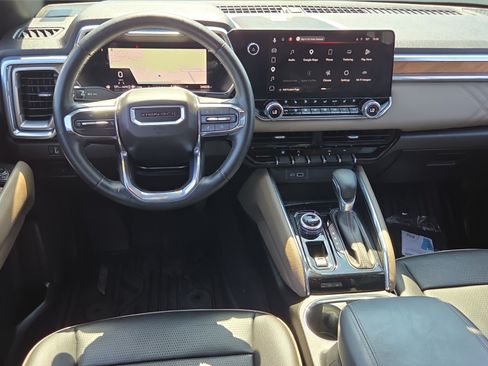 Used 2023 GMC Canyon Denali AWD/4WD image 11