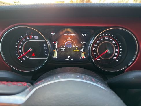 Used 2022 Jeep Gladiator Rubicon w/ Trailer Tow Package image 5