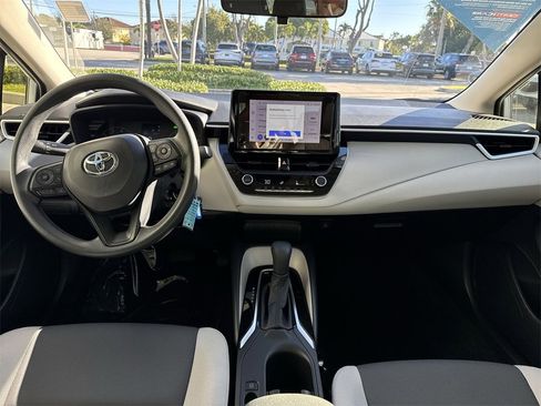 Used 2024 Toyota Corolla LE image 15