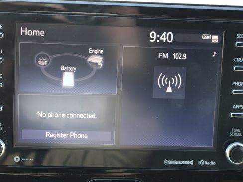 Used 2022 Toyota Venza XLE image 26