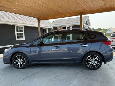 Used 2017 Subaru Impreza 2.0i Limited AWD/4WD image 6