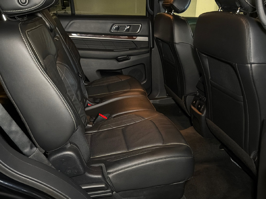 Used 2017 Ford Explorer Platinum AWD/4WD image 16