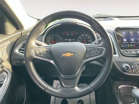 Used 2022 Chevrolet Malibu LT w/ Redline Edition image 12