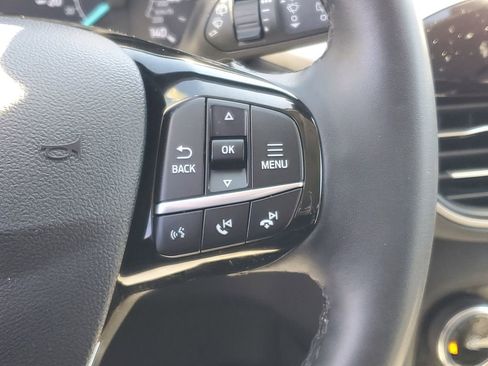 Used 2022 Ford Escape SE w/ Cold Weather Package AWD/4WD image 16