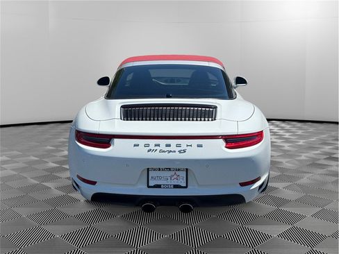 Used 2018 Porsche 911 Targa 4S AWD/4WD image 4