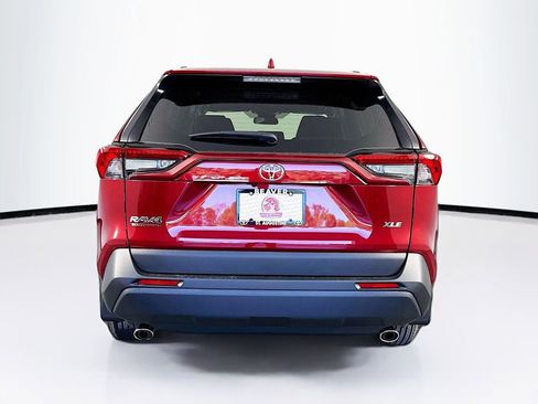 New 2025 Toyota RAV4 XLE image 7