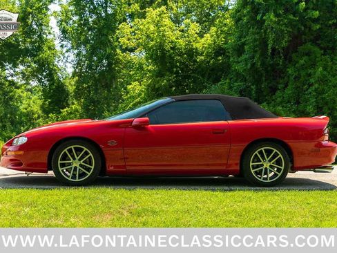 Used 2002 Chevrolet Camaro Z28 w/ SS Performance/Appearance Pkg RWD image 19