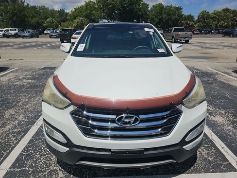 Used 2013 Hyundai Santa Fe Sport 2.0T w/ Technology Pkg FWD image 2