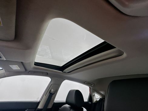 Used 2024 Honda Civic EX-L image 25