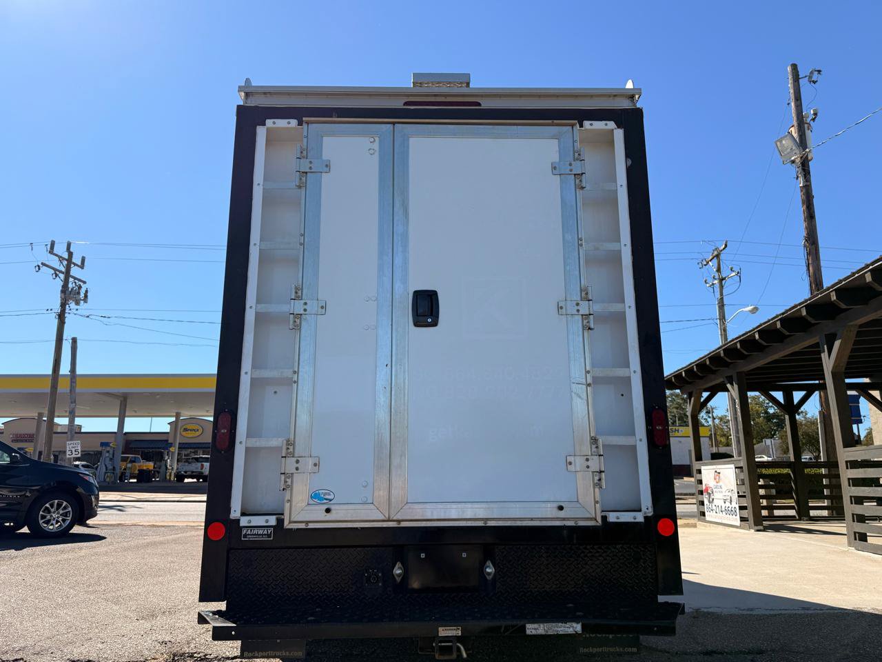 Used 2022 Ford E-350 and Econoline 350 Super Duty w/ Power Windows & Locks Group RWD image 4