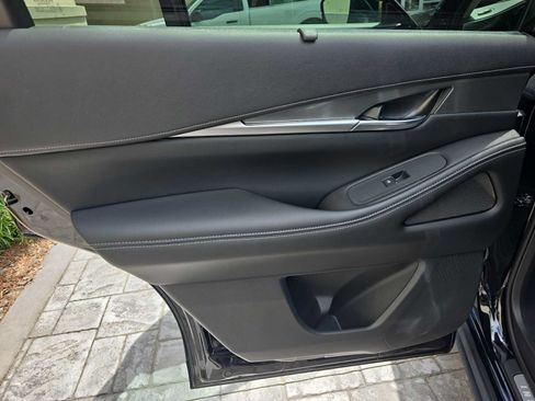 Used 2023 INFINITI QX60 Luxe w/ Cargo Package FWD image 10