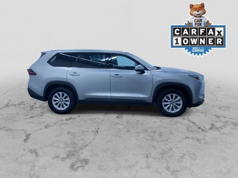 Used 2026 Toyota Grand Highlander AWD image 2