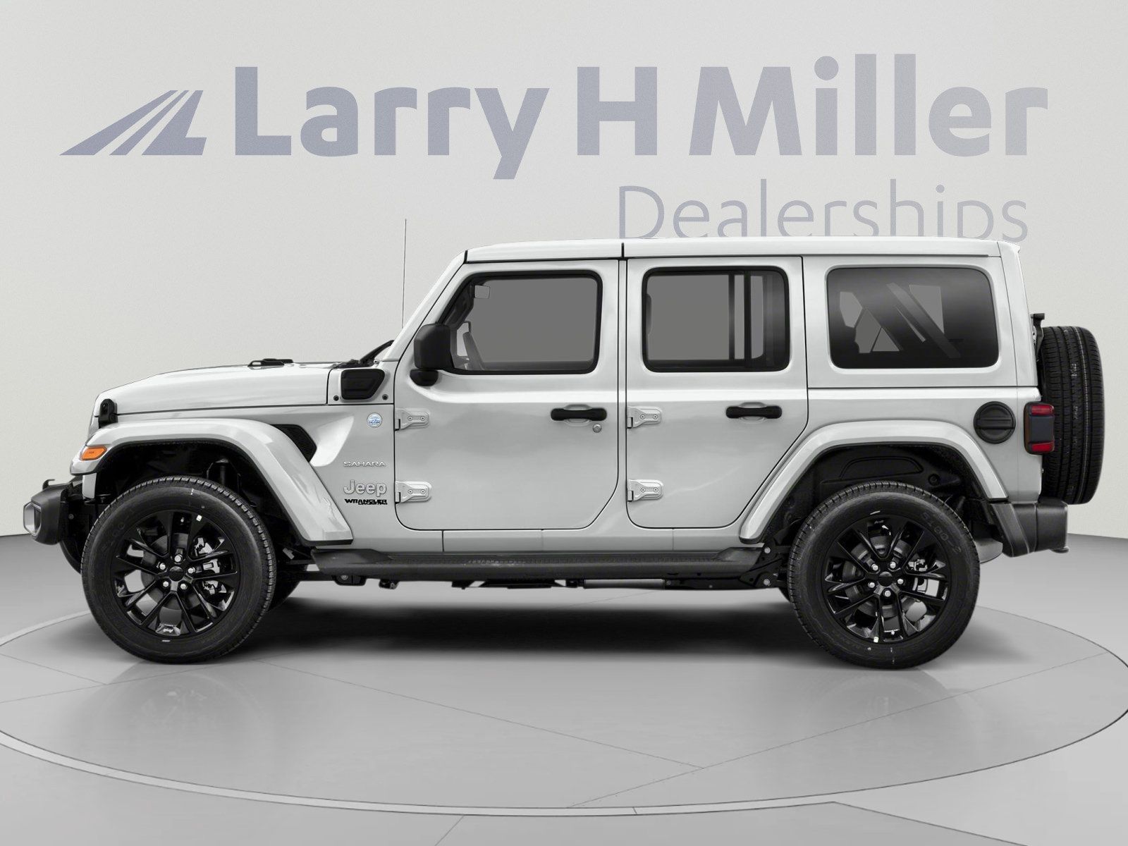Used 2022 Jeep Wrangler Unlimited Sahara AWD/4WD image 3