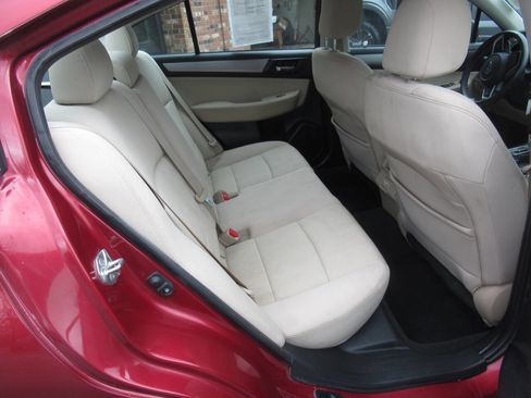 Used 2018 Subaru Legacy 2.5i Premium AWD/4WD image 8