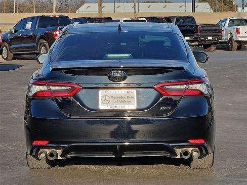 Used 2021 Toyota Camry XSE image 6