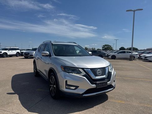 Certified 2017 Nissan Rogue SL w/ SL Premium Package AWD/4WD image 1