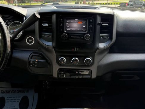 Used 2022 RAM 2500 Tradesman w/ Chrome Appearance Group AWD/4WD image 30