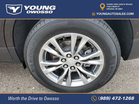 Certified 2023 Cadillac XT5 Premium Luxury FWD image 32