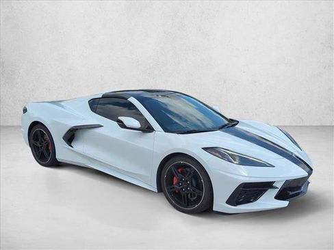 Used 2021 Chevrolet Corvette Stingray Coupe w/ 1LT RWD image 22