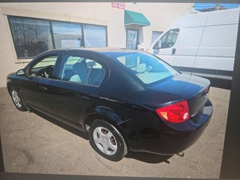 Used 2007 Chevrolet Cobalt LT FWD image 3