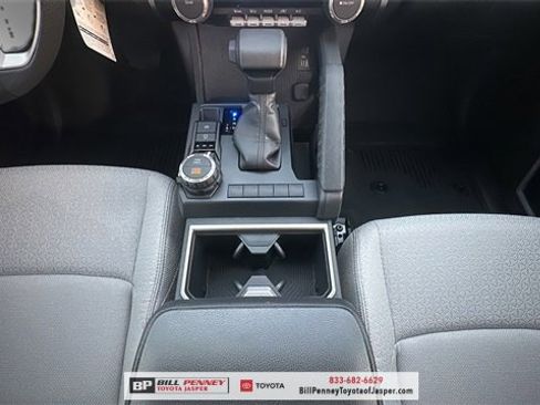 New 2025 Toyota 4Runner SR5 image 9