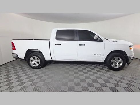 Used 2023 RAM 1500 Big Horn AWD/4WD image 4