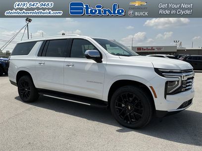 New 2025 Chevrolet Suburban Premier w/ Sun And Tow Package