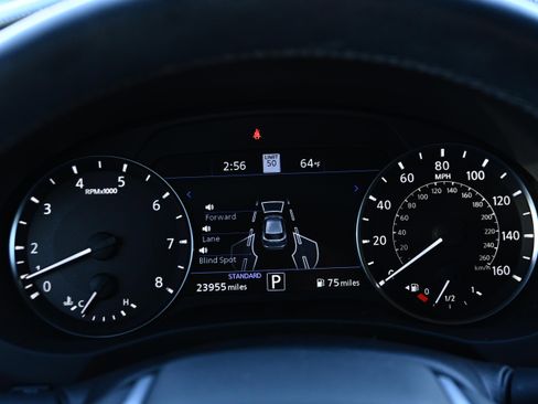 Used 2024 INFINITI QX50 Sport w/ Cargo Package image 11