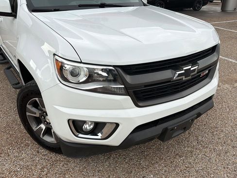 Used 2017 Chevrolet Colorado Z71 AWD/4WD image 8
