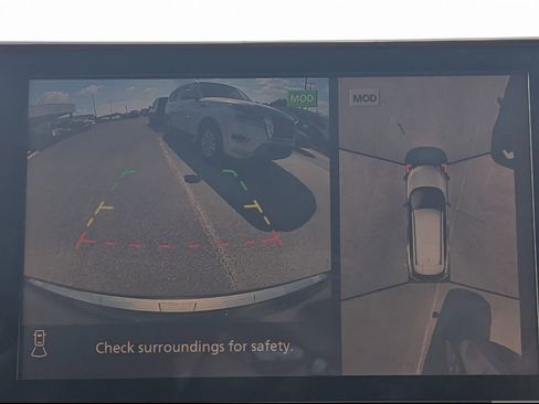 Used 2021 Nissan Rogue SV image 18