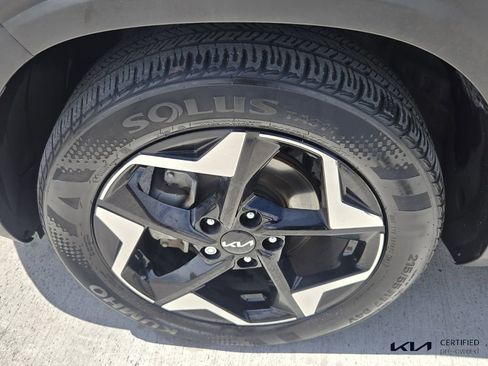 Certified 2024 Kia Seltos EX image 10